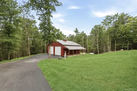 515 Samsonville Road Kerhonkson NY 12446