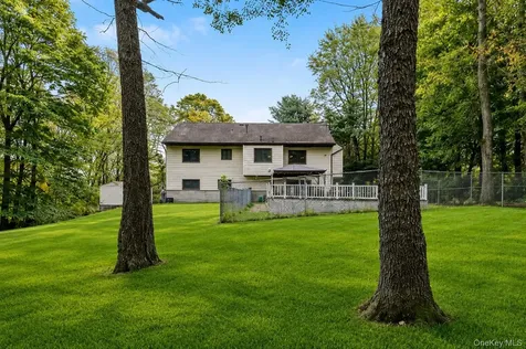 383 Route 32 Woodbury NY 10917
