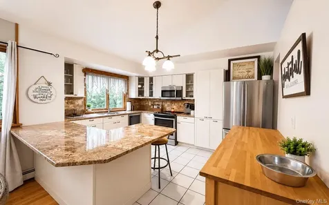383 Route 32 Woodbury NY 10917