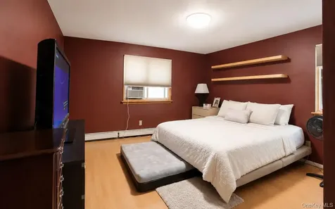 383 Route 32 Woodbury NY 10917