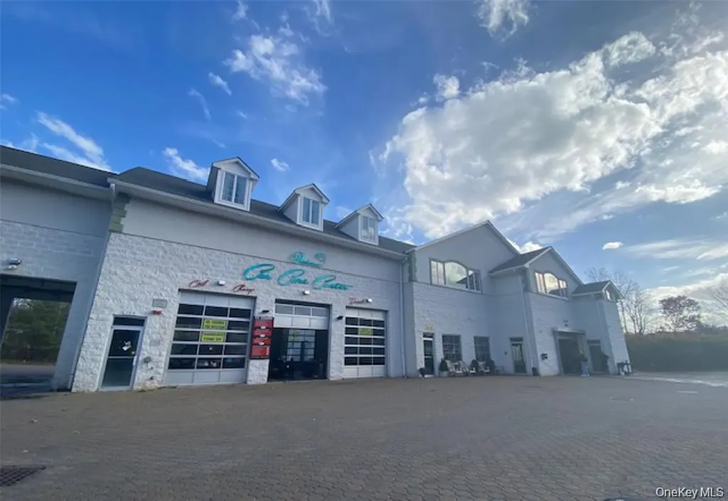 164 S Pearl Street Pearl River NY 10965
