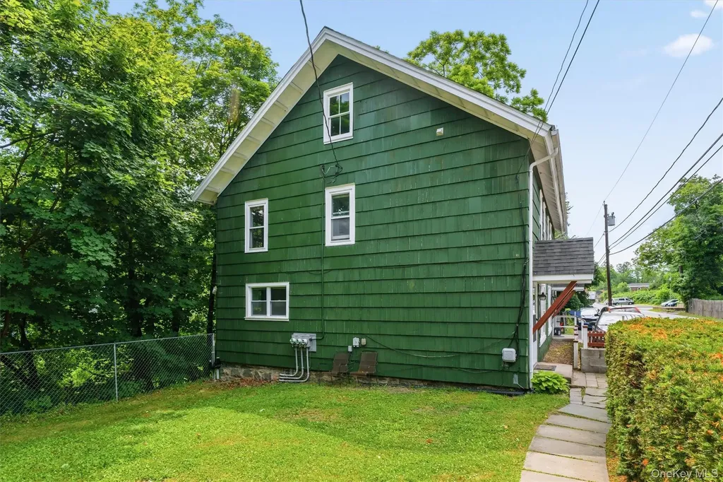 62 Orrs Mills Salisbury Mills NY 12577