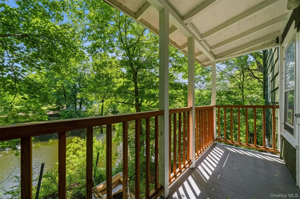 62 Orrs Mills Salisbury Mills NY 12577