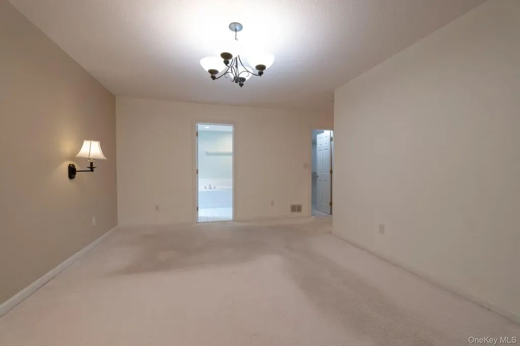 879 Heritage Hills Somers NY 10589