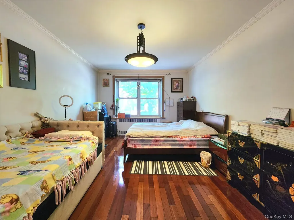143-07 Sanford Avenue Flushing NY 11355