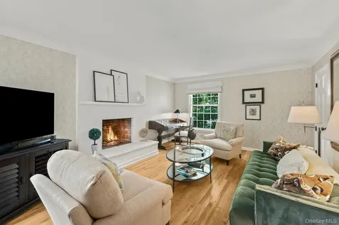 629 Scarborough Road Briarcliff Manor NY 10510