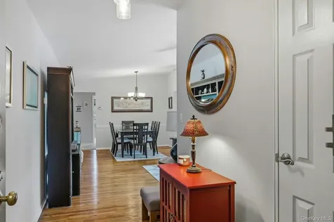 200 Lexington Avenue Oyster Bay NY 11771