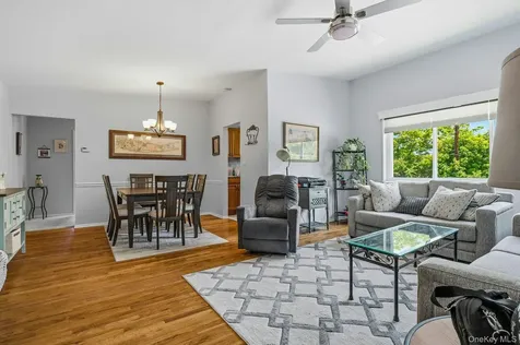 200 Lexington Avenue Oyster Bay NY 11771