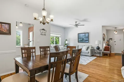 200 Lexington Avenue Oyster Bay NY 11771