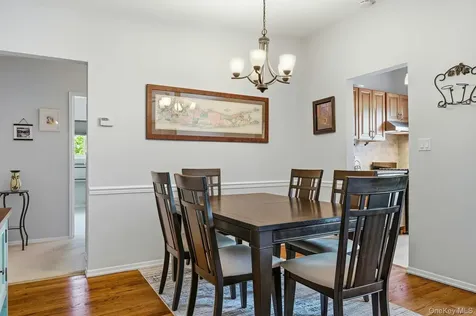 200 Lexington Avenue Oyster Bay NY 11771