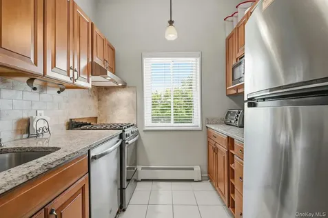 200 Lexington Avenue Oyster Bay NY 11771