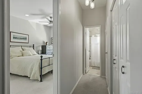 200 Lexington Avenue Oyster Bay NY 11771