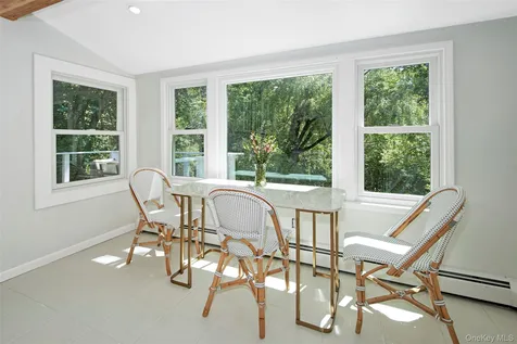 9 Oak Hill Road Chappaqua NY 10514