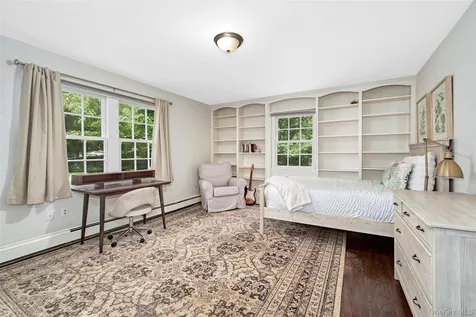 9 Oak Hill Road Chappaqua NY 10514