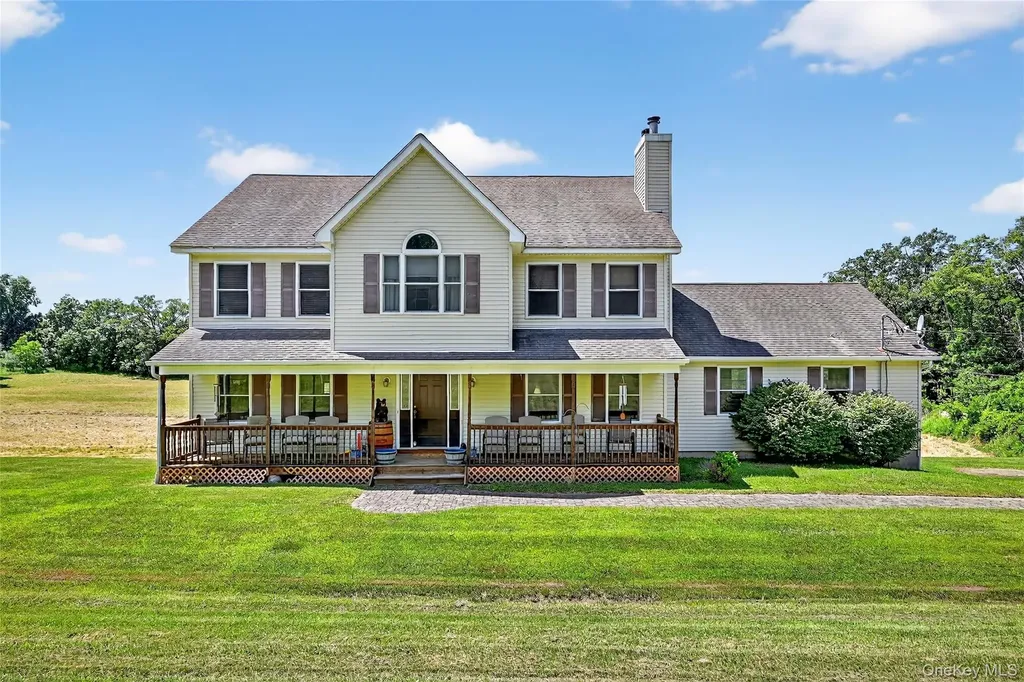 15 Old Dominion Road Blooming Grove NY 10914