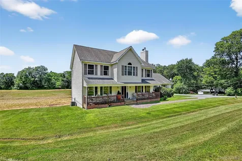 15 Old Dominion Road Blooming Grove NY 10914