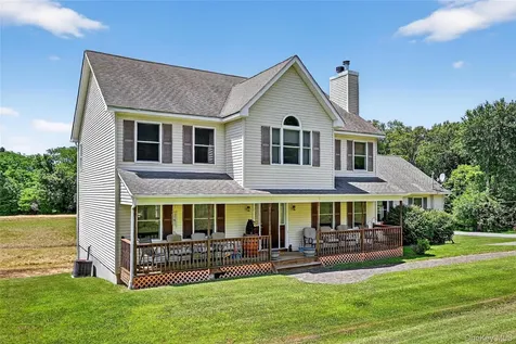 15 Old Dominion Road Blooming Grove NY 10914