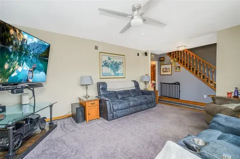 163 Bennett Avenue Staten Island NY 10312