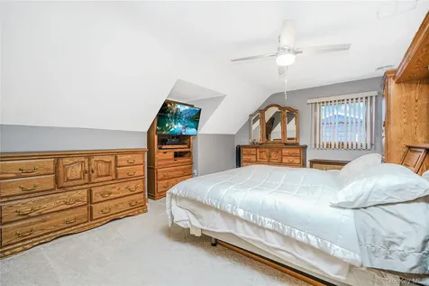 163 Bennett Avenue Staten Island NY 10312