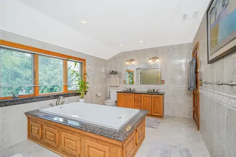 163 Bennett Avenue Staten Island NY 10312