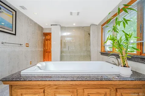 163 Bennett Avenue Staten Island NY 10312