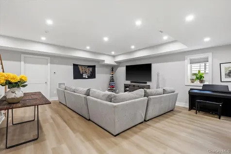 81 Theodore Fremd Avenue Rye NY 10580
