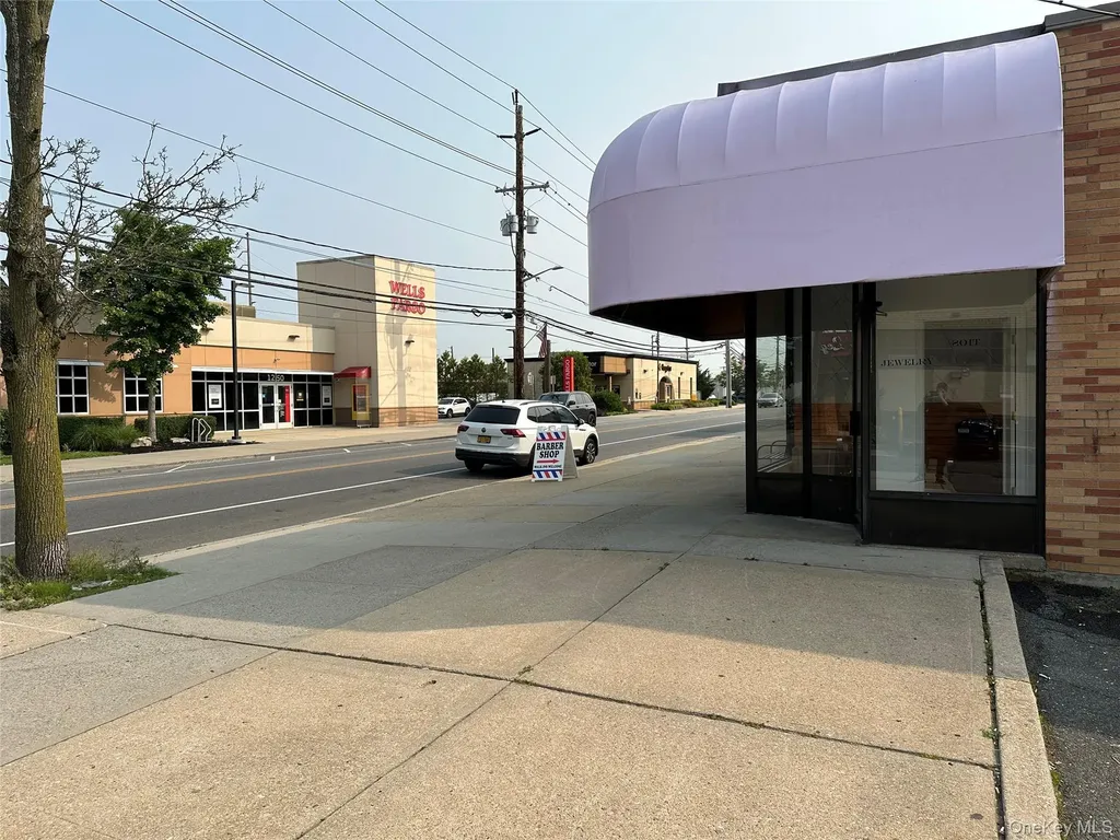1231 Broadway Hewlett NY 11557