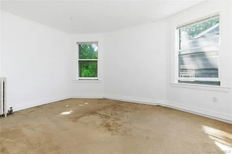 82 Quinby Avenue White Plains NY 10606