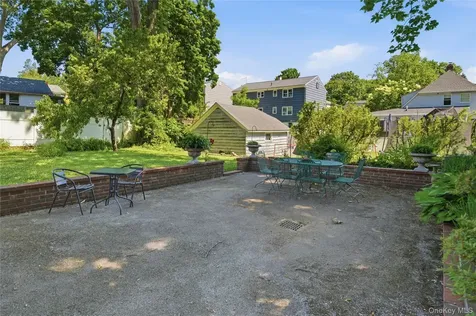 82 Quinby Avenue White Plains NY 10606