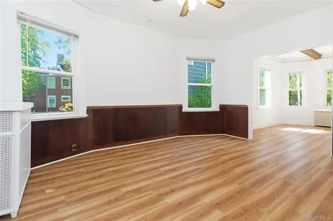 82 Quinby Avenue White Plains NY 10606
