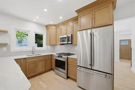 42 Euclid Avenue Ardsley NY 10502