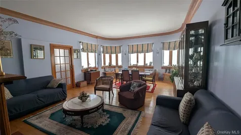11 Dyckman Drive Mohegan Lake NY 10547