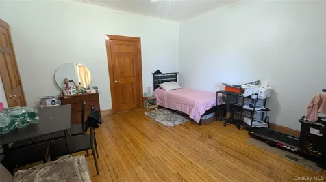 11 Dyckman Drive Mohegan Lake NY 10547