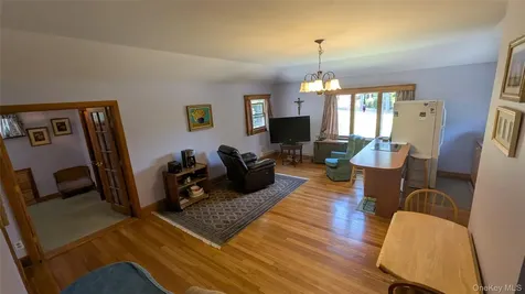 11 Dyckman Drive Mohegan Lake NY 10547