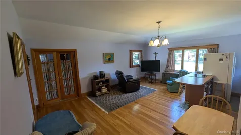 11 Dyckman Drive Mohegan Lake NY 10547