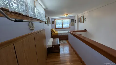 11 Dyckman Drive Mohegan Lake NY 10547