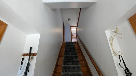 11 Dyckman Drive Mohegan Lake NY 10547