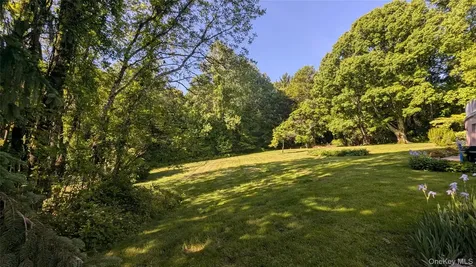 11 Dyckman Drive Mohegan Lake NY 10547