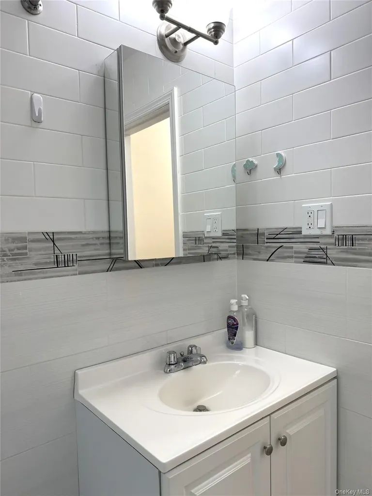 141-35 79th Avenue Flushing NY 11367
