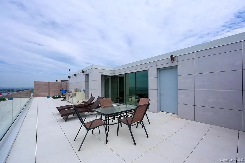 133-36 37th Avenue Flushing NY 11354
