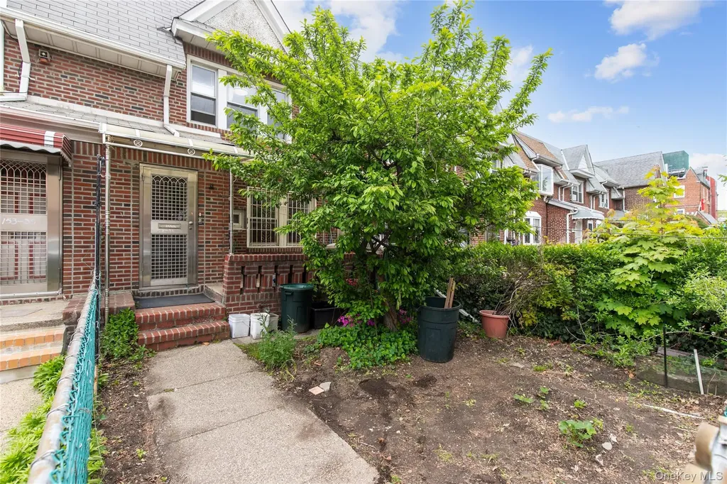 15335 60th Avenue Flushing NY 11355