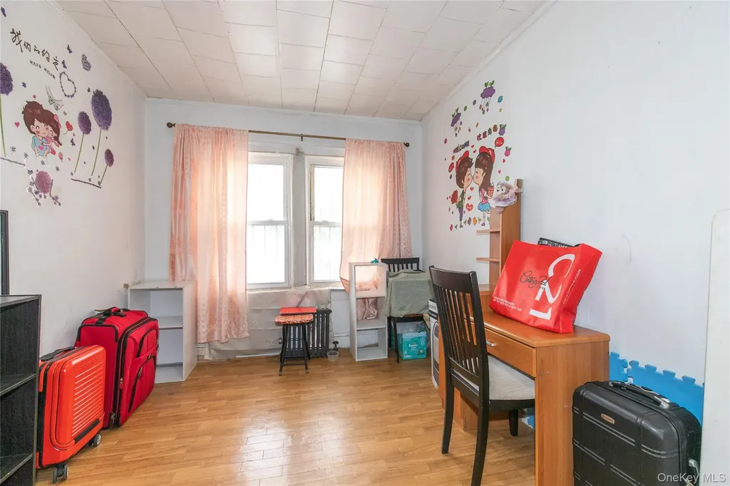 15335 60th Avenue Flushing NY 11355