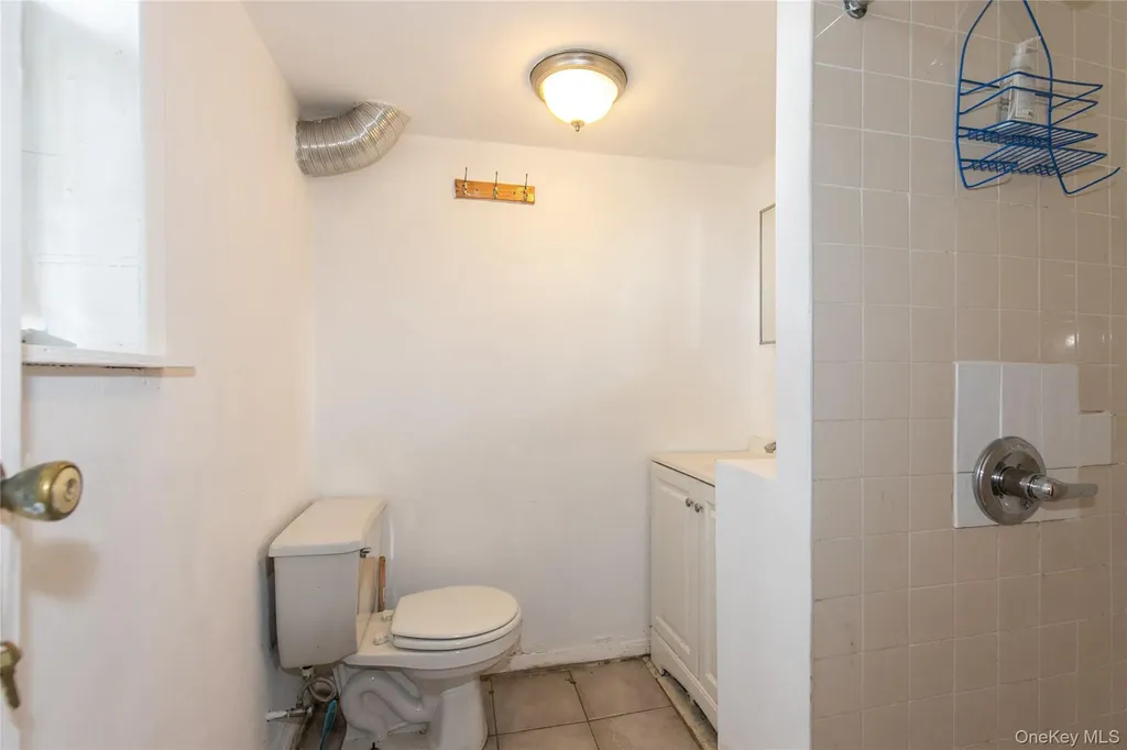 15335 60th Avenue Flushing NY 11355