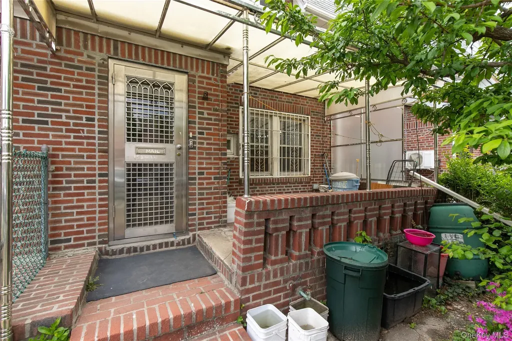 15335 60th Avenue Flushing NY 11355