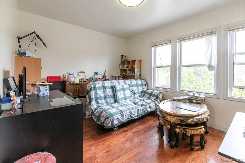15335 60th Avenue Flushing NY 11355