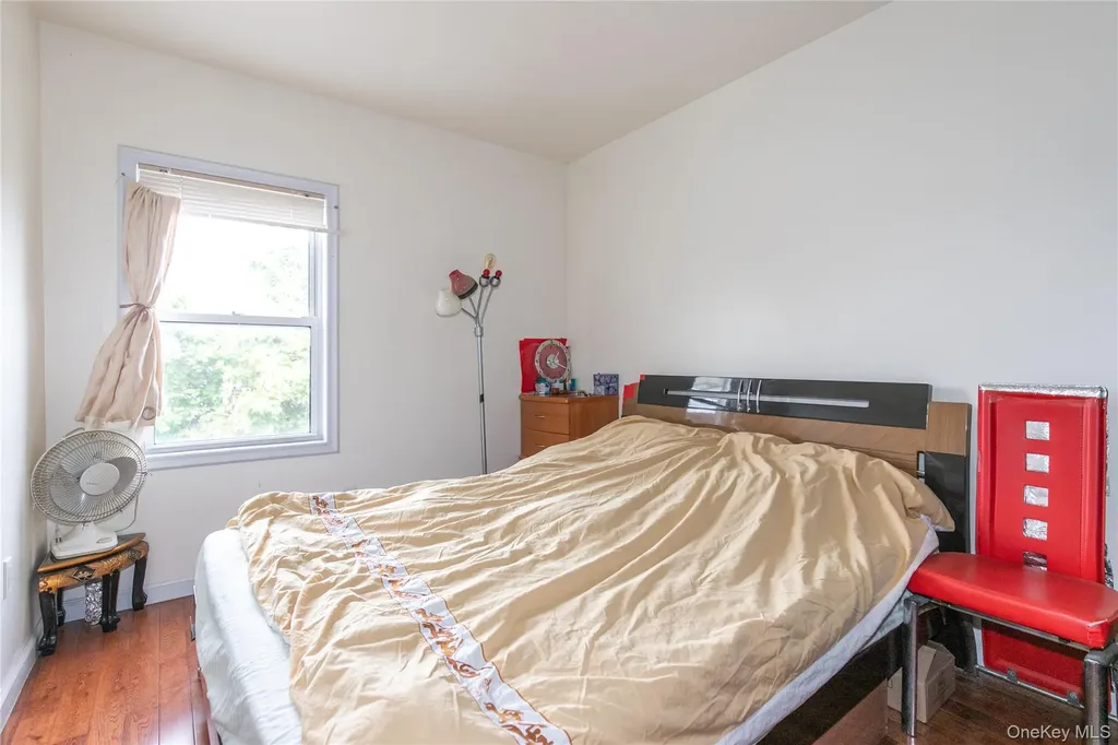 15335 60th Avenue Flushing NY 11355