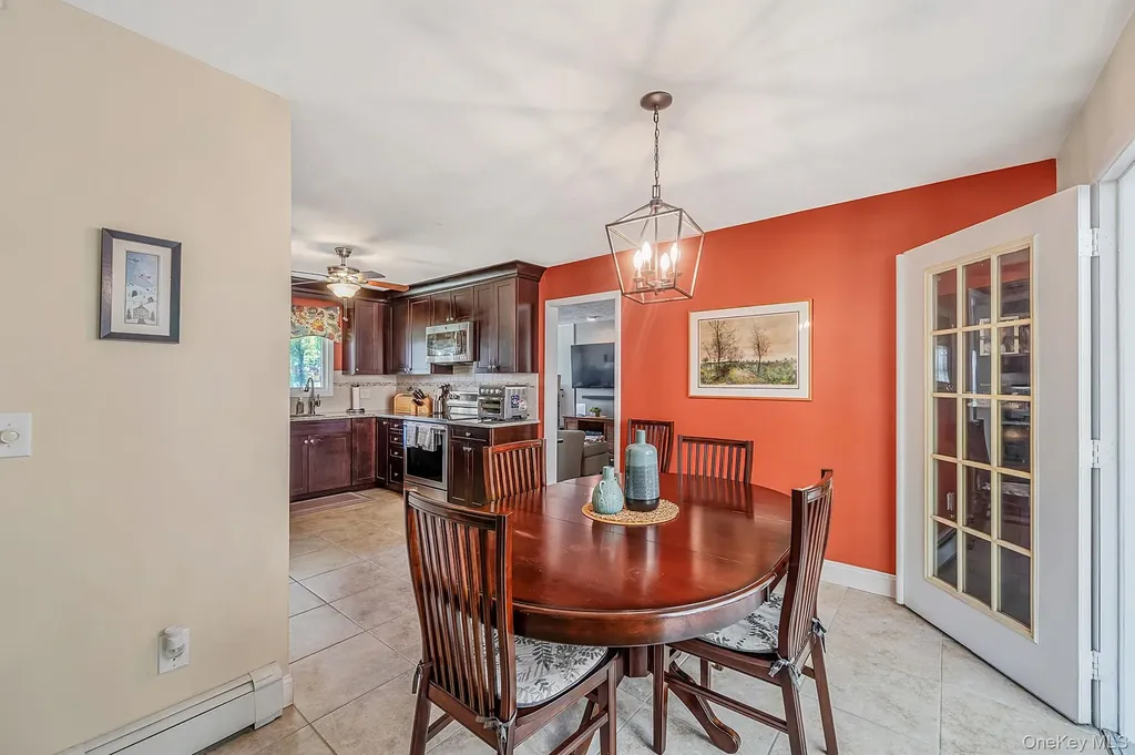 47 Fox Lane Shoreham NY 11786