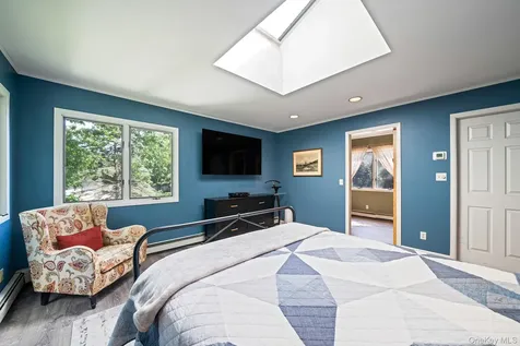 47 Fox Lane Shoreham NY 11786