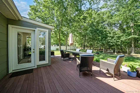 47 Fox Lane Shoreham NY 11786