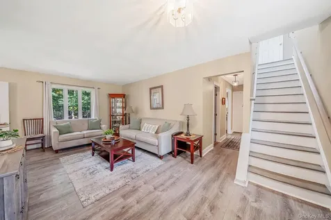 47 Fox Lane Shoreham NY 11786